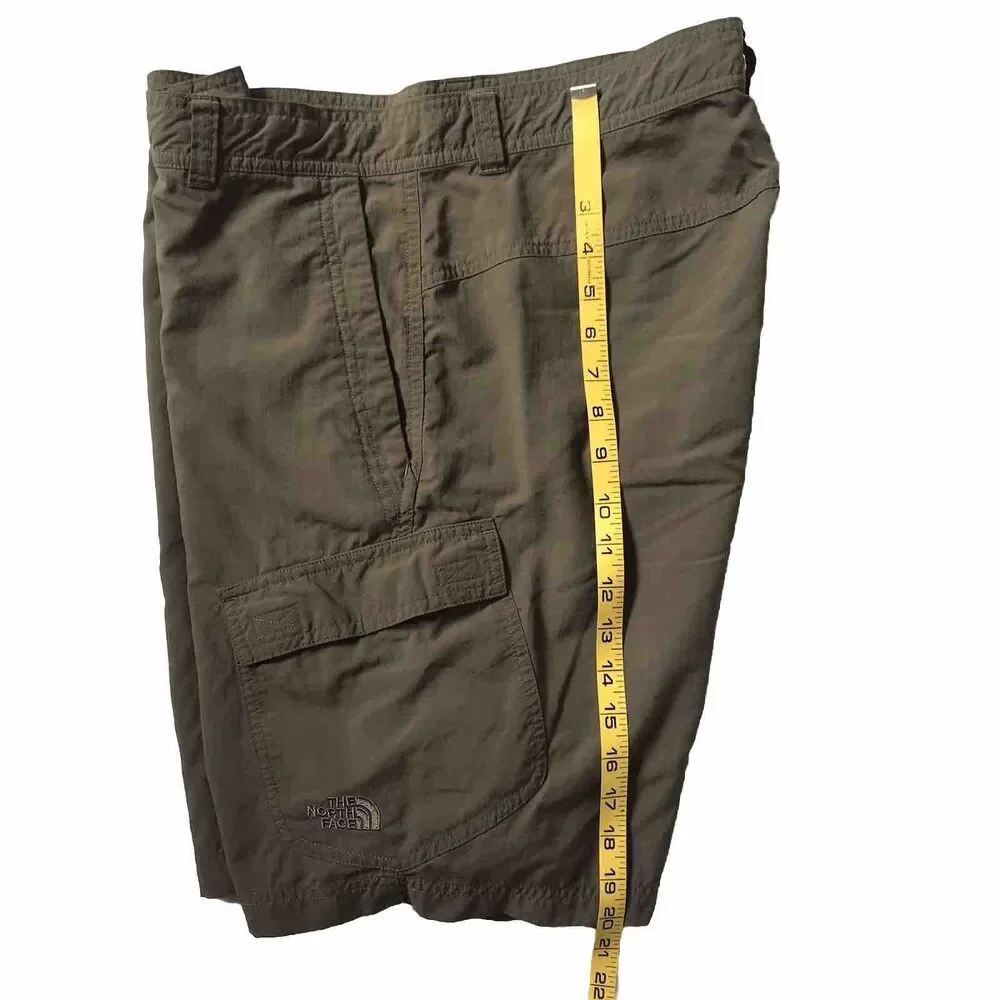 The North Face Cargo Shorts Ripstop Mens 34 Moss Nylon Outdoor Hiking T338 T738